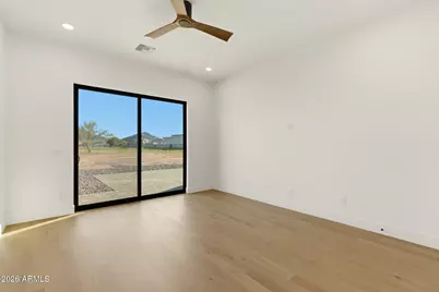 2991 W Desert Hills Drive #2, Phoenix, AZ 85086 - Photo 29