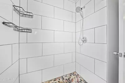 3651 W Aire Libre Avenue, Phoenix, AZ 85053 - Photo 21