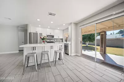 3651 W Aire Libre Avenue, Phoenix, AZ 85053 - Photo 27