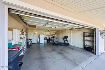 11601 N Hacienda Drive, Sun City, AZ 85351 - Photo 31