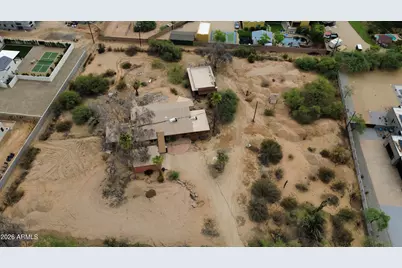 11837 N Paradise Drive, Scottsdale, AZ 85254 - Photo 1