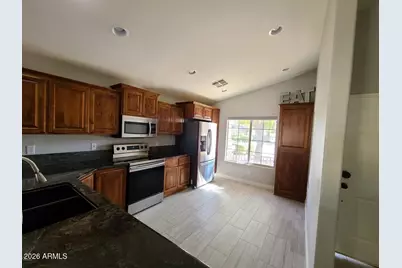 2324 E Browning Place, Chandler, AZ 85286 - Photo 3