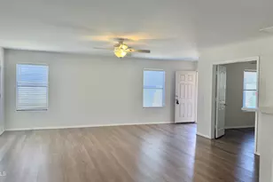 42291 W Desert Fairways Dr, Maricopa, AZ 85138 - Photo 3