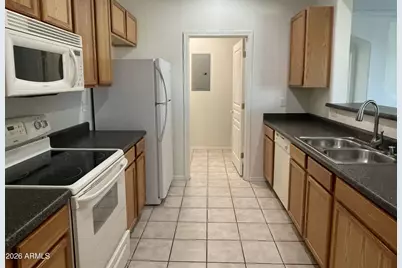 955 E Knox Road #216, Chandler, AZ 85225 - Photo 7