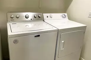 955 E Knox Rd, Chandler, AZ 85225 - Photo 9