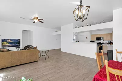 907 E Gary Lane, Phoenix, AZ 85042 - Photo 7