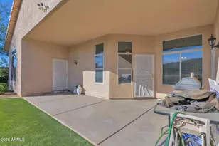 907 E Gary Ln, Phoenix, AZ 85042 - Photo 21