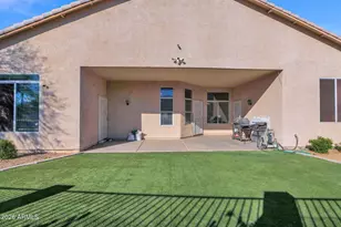 907 E Gary Ln, Phoenix, AZ 85042 - Photo 21