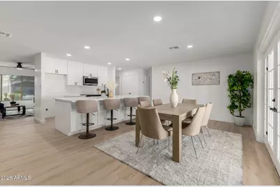 3414 W Gelding Drive, Phoenix, AZ 85053 - Photo 13