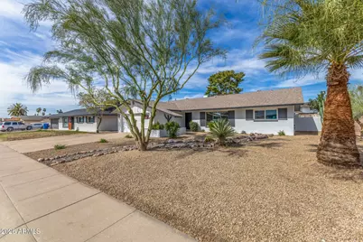 3414 W Gelding Drive, Phoenix, AZ 85053 - Photo 3