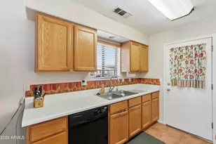 2041 S Clubhouse Dr, Casa Grande, AZ 85194 - Photo 13