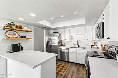 8202 N 21st Drive #B206, Phoenix, AZ 85021 - Photo 9