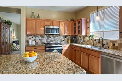 2527 W Warren Drive, Anthem, AZ 85086 - Photo 23