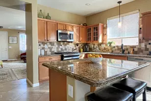 2527 W Warren Dr, Anthem, AZ 85086 - Photo 13