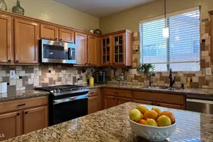 2527 W Warren Dr, Anthem, AZ 85086 - Photo 17