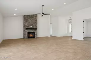 6542 N 171st Dr, Waddell, AZ 85355 - Photo 5