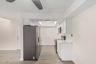 6480 N 82nd St, Scottsdale, AZ 85250 - Photo 17