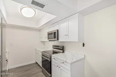 6480 N 82nd Street #2213, Scottsdale, AZ 85250 - Photo 3