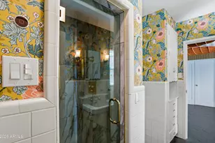 2939 N Manor Dr W, Phoenix, AZ 85014 - Photo 39