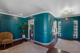 2939 N Manor Dr W, Phoenix, AZ 85014 - Photo 9