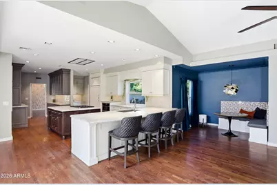 2939 N Manor Drive W, Phoenix, AZ 85014 - Photo 17