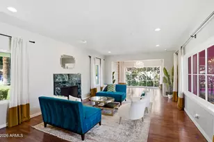 2939 N Manor Dr W, Phoenix, AZ 85014 - Photo 13