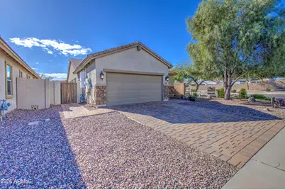619 E Canyon Rock Road, San Tan Valley, AZ 85143 - Photo 1