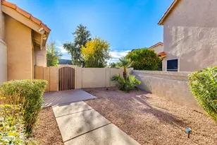 8883 E Mescal St, Scottsdale, AZ 85260 - Photo 13