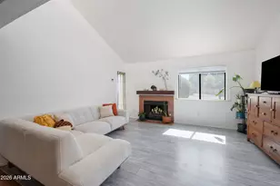 1075 E Chandler Blvd, Chandler, AZ 85225 - Photo 5