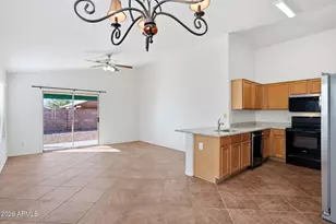 15943 W Smokey Dr, Surprise, AZ 85374 - Photo 7