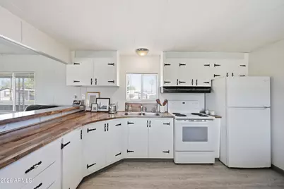 2042 N Center Street, Mesa, AZ 85201 - Photo 47