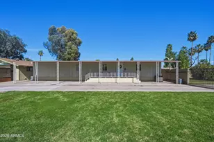 2042 N Center St, Mesa, AZ 85201 - Photo 43