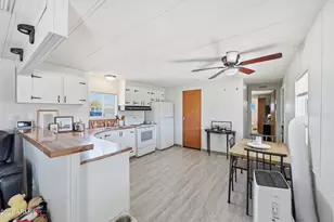 2042 N Center St, Mesa, AZ 85201 - Photo 45