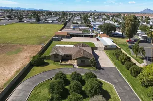 2042 N Center St, Mesa, AZ 85201 - Photo 3