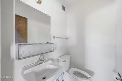 2042 N Center Street, Mesa, AZ 85201 - Photo 29