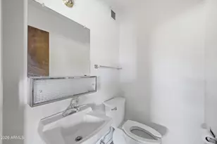 2042 N Center St, Mesa, AZ 85201 - Photo 29