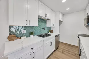 6062 W Townley Ave, Glendale, AZ 85302 - Photo 7