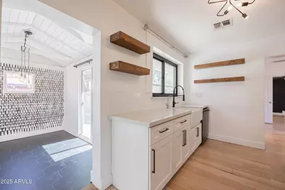 617 N 14th Street, Phoenix, AZ 85006 - Photo 7