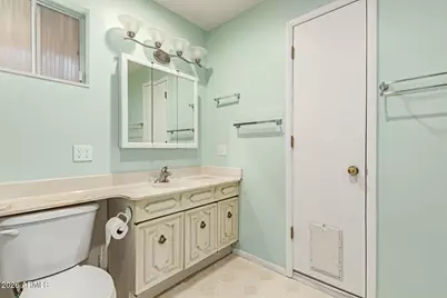 10329 W Floriade Drive, Sun City, AZ 85351 - Photo 21