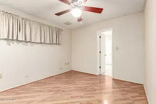 10329 W Floriade Dr, Sun City, AZ 85351 - Photo 25