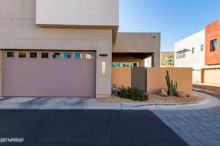9001 E San Victor Dr, Scottsdale, AZ 85258 - Photo 25