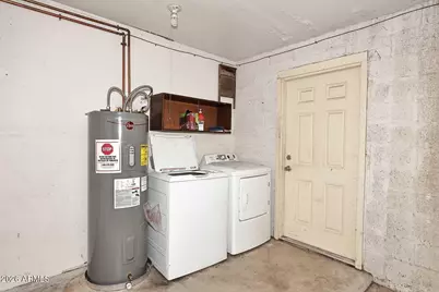 5252 W Purdue Avenue W, Glendale, AZ 85302 - Photo 31