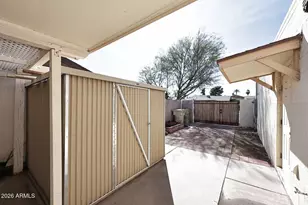 5252 W Purdue Ave W, Glendale, AZ 85302 - Photo 35