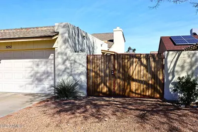 5252 W Purdue Avenue W, Glendale, AZ 85302 - Photo 3