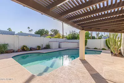 7337 E Citrus Way, Scottsdale, AZ 85250 - Photo 19