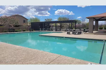 18138 W La Senda Drive, Surprise, AZ 85387 - Photo 9