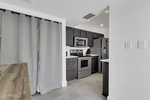 9270 E Mission Ln, Scottsdale, AZ 85258 - Photo 39