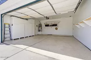 6822 S 40th Dr, Phoenix, AZ 85041 - Photo 29