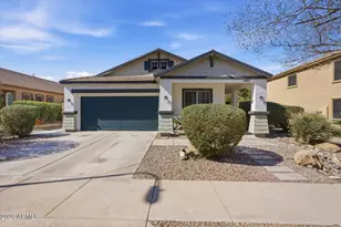 6822 S 40th Dr, Phoenix, AZ 85041 - Photo 1
