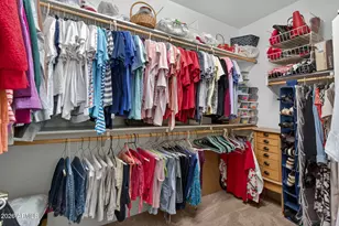 2940 E Eleana Ln, Gilbert, AZ 85298 - Photo 17